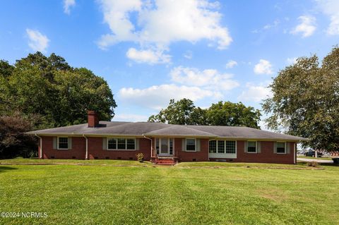 A home in Walstonburg