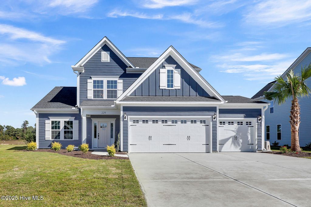 Photo of 229 Planters Walk, Hampstead, NC 28443 (MLS # 100506476)