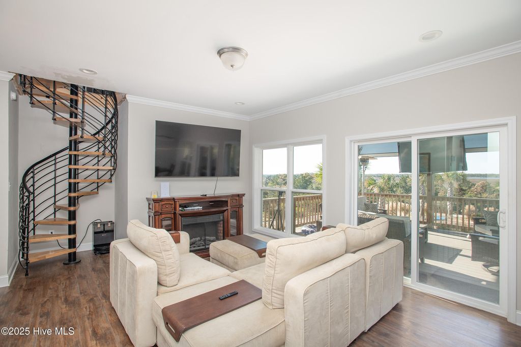 Photo of 285 Soundview Drive, Cedar Island, NC 28520 (MLS # 100538612)