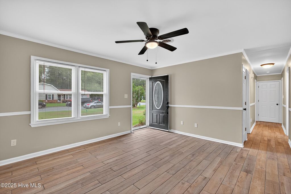 Photo of 438 Kenwood Drive, Jacksonville, NC 28540 (MLS # 100530421)