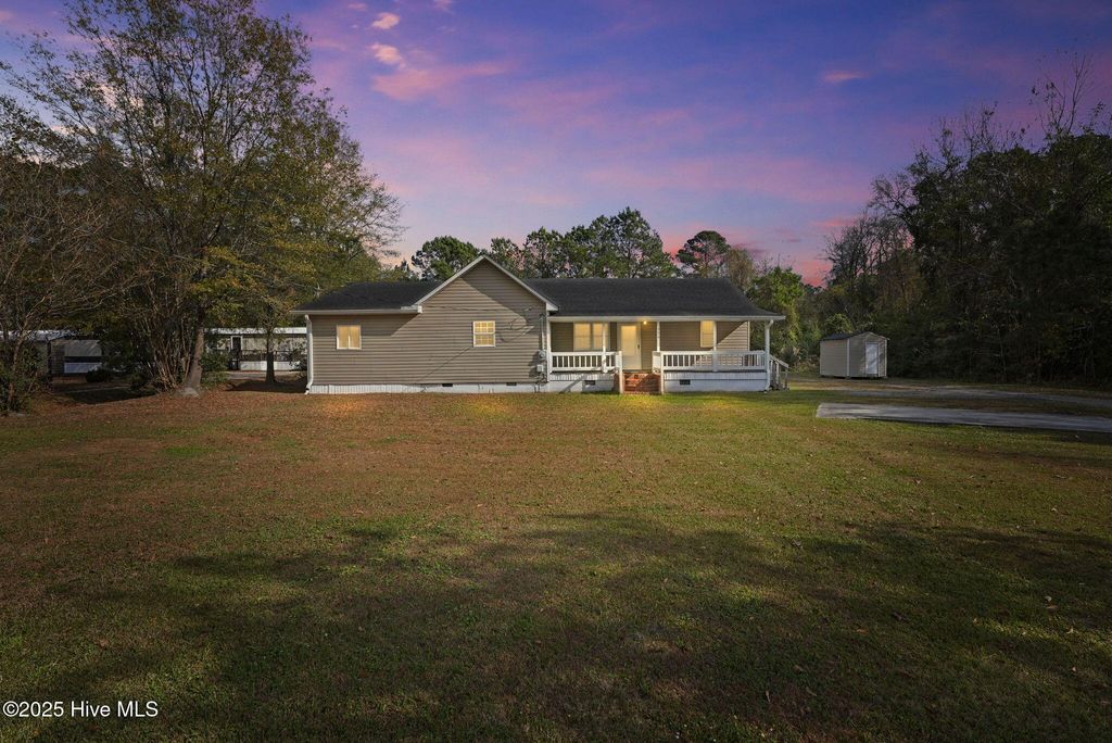 Photo of 286 Horizon Lane, Jacksonville, NC 28540 (MLS # 100543301)