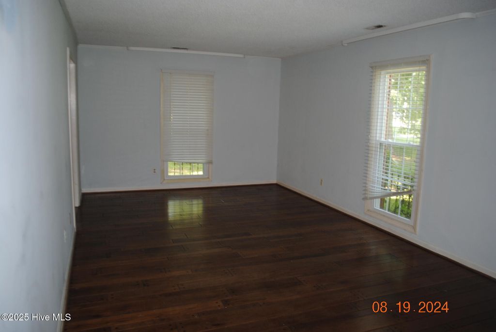 Photo of 102 Epworth Drive, Jacksonville, NC 28546 (MLS # 100525208)