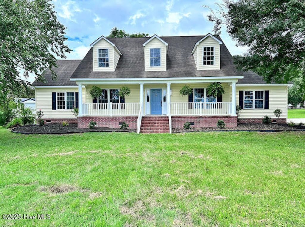 Photo of 105 Arabian Circle, Beulaville, NC 28518 (MLS # 100526943)