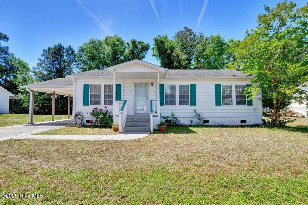 Photo of 700 Capeside Drive, Wilmington, NC 28412 (MLS # 100505749)