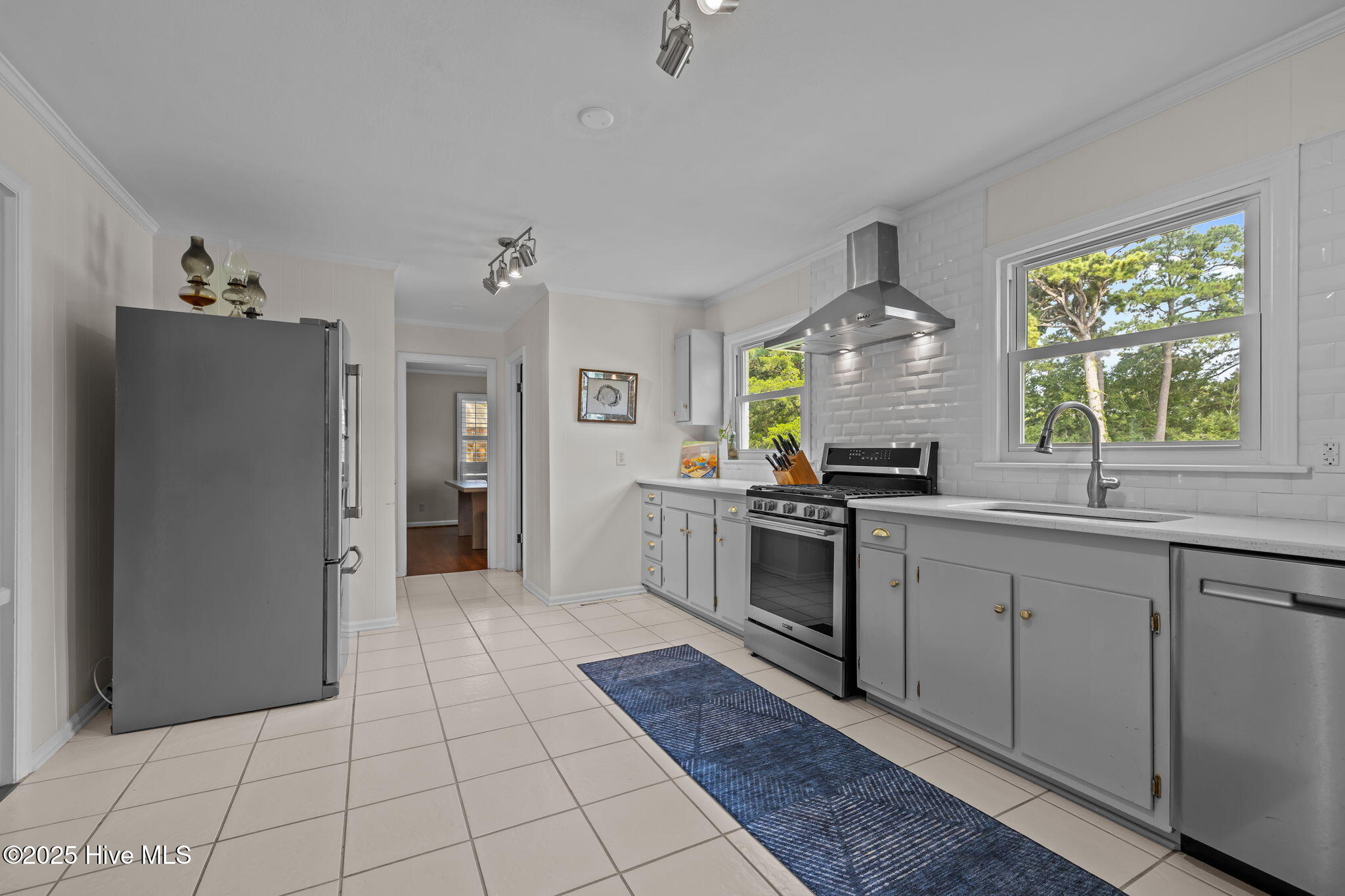 3208 Country Club Road