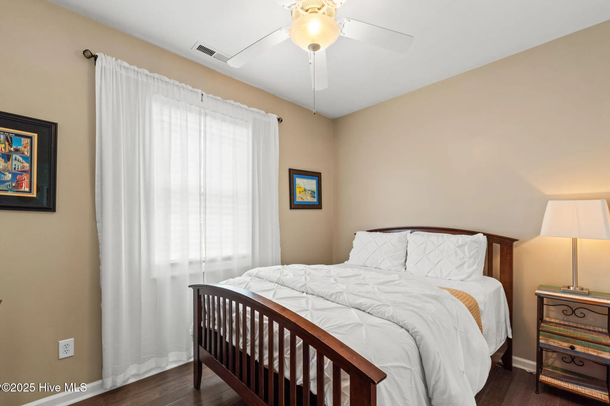 Southport, North Carolina 28461, United States, 4 Bedrooms Bedrooms, ,2 BathroomsBathrooms,Residential,Pending,183275