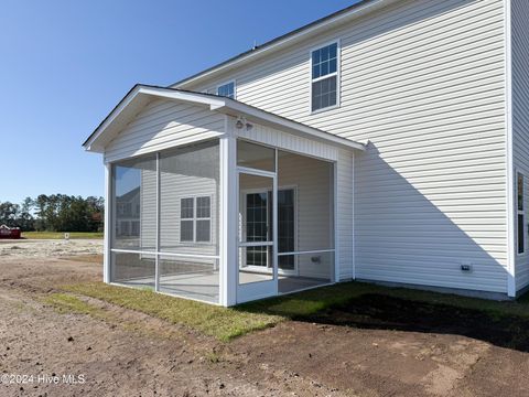 A home in Sneads Ferry