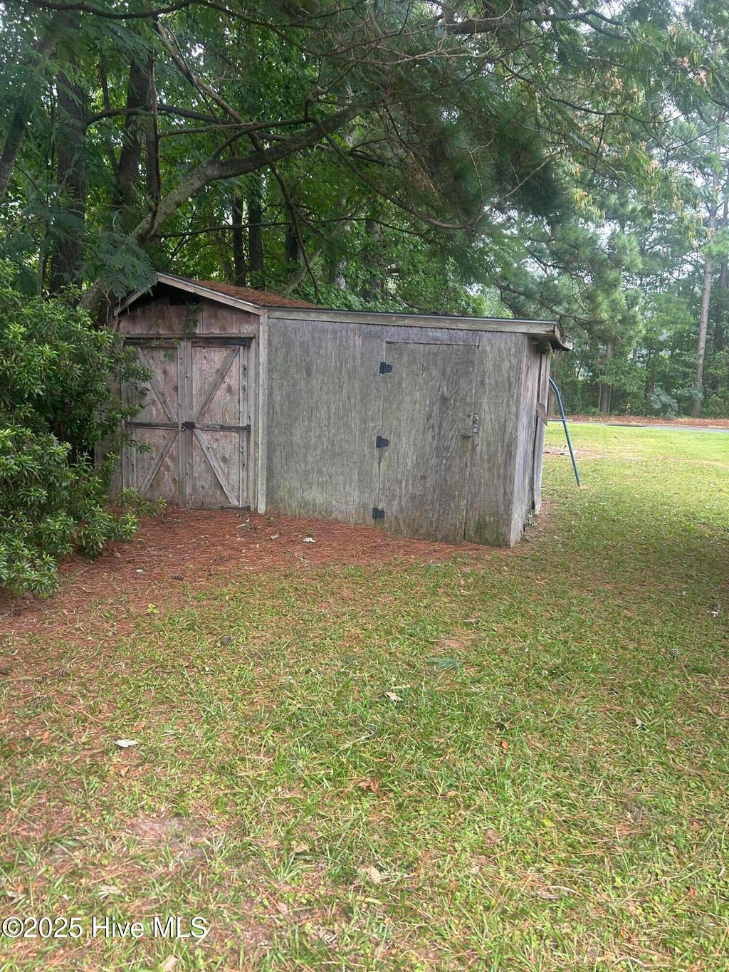 Photo of 218 Old Oak Road, Elizabeth City, NC 27909 (MLS # 100536690)