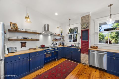 Tiny photo for 108 Church Street, Wilmington, NC 28401 (MLS # 100533626)