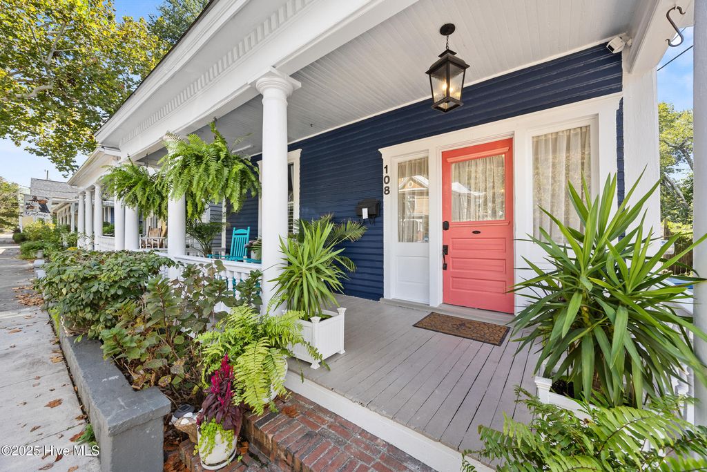 Photo of 108 Church Street, Wilmington, NC 28401 (MLS # 100533626)