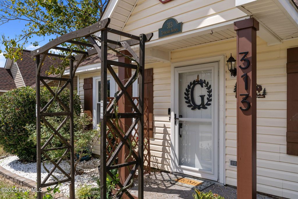 Photo of 313 Tennessee Avenue, Wilmington, NC 28401 (MLS # 100528333)