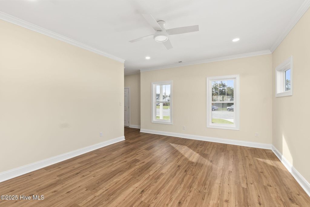 Photo of 110 Beaufort Walk, Beaufort, NC 28516 (MLS # 100498762)