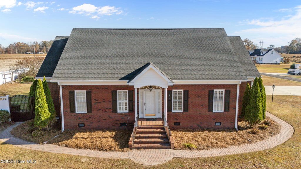 Photo of 191 Jessie T Bryan Road, Kinston, NC 28504 (MLS # 100542101)