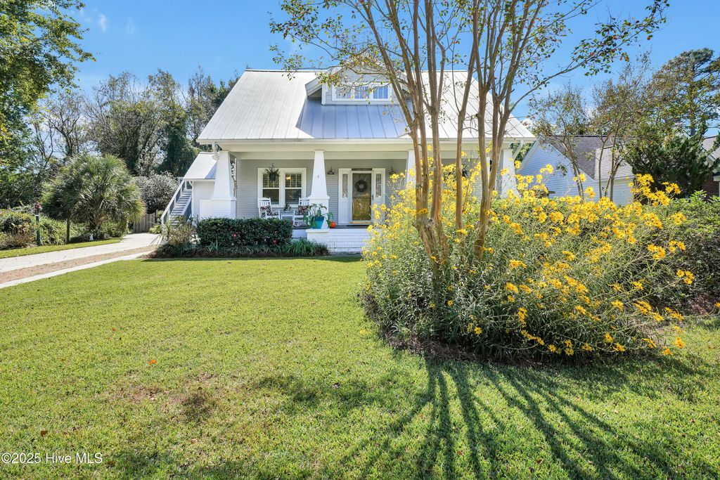 Photo of 4922 Woods Edge Road, Wilmington, NC 28409 (MLS # 100535392)