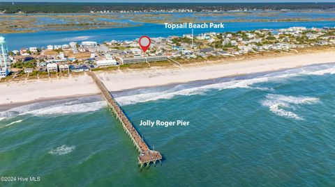 A home in Topsail Beach