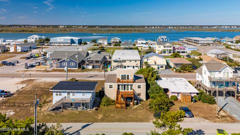 A home in Topsail Beach