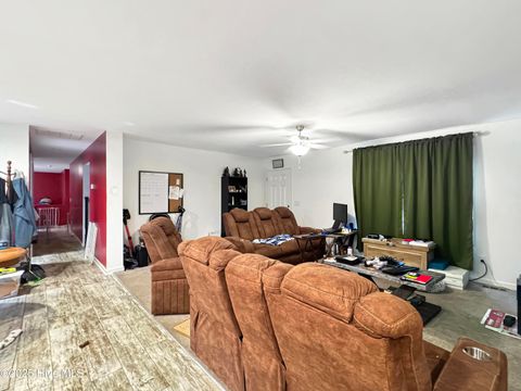 Tiny photo for 55 Jenn Road, Burgaw, NC 28425 (MLS # 100536021)