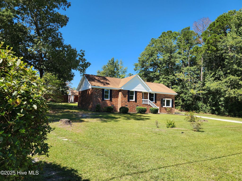 Photo of 1089 Paddington Avenue NE, Leland, NC 28451 (MLS # 100529117)