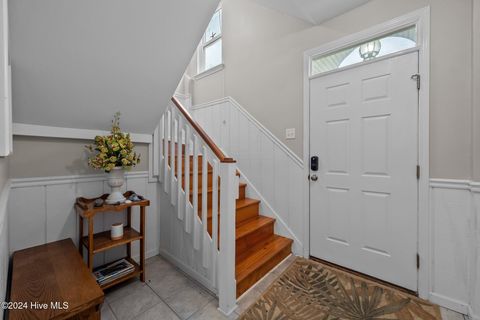 A home in Topsail Beach