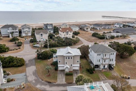 A home in Topsail Beach