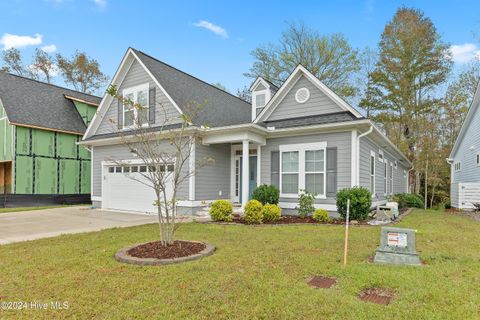 A home in Holly Ridge