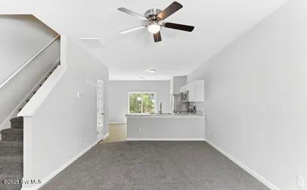 Photo of 133 Buckhorn Avenue, Holly Ridge, NC 28445 (MLS # 100539183)