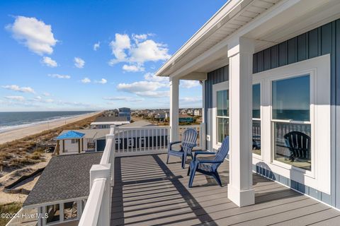 A home in Oak Island