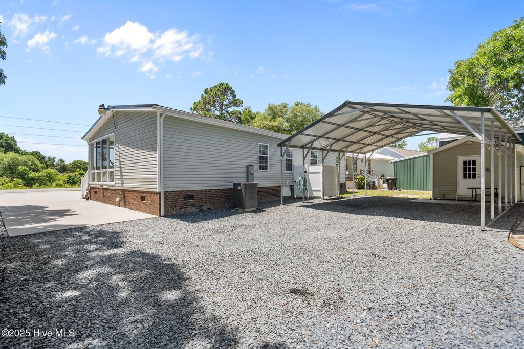 Photo of 1891 Oxpen Road SW, Supply, NC 28462 (MLS # 100514289)