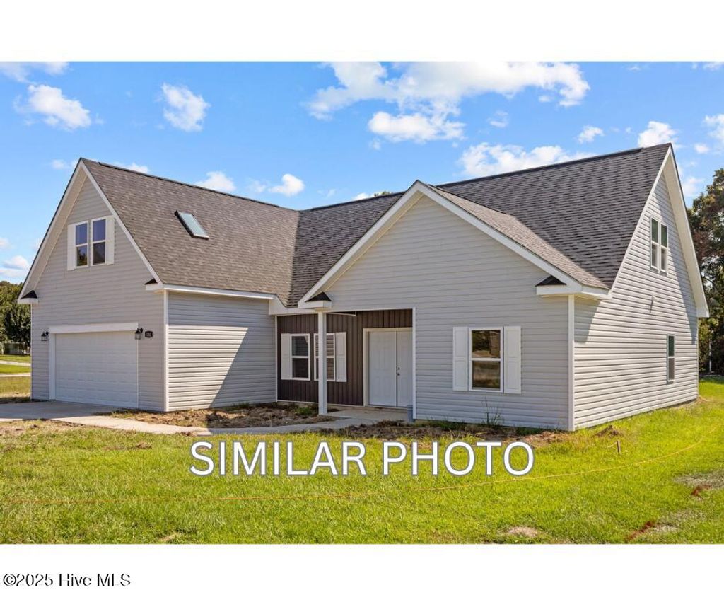 Photo of 603 Pennywort Court, Sneads Ferry, NC 28460 (MLS # 100529668)