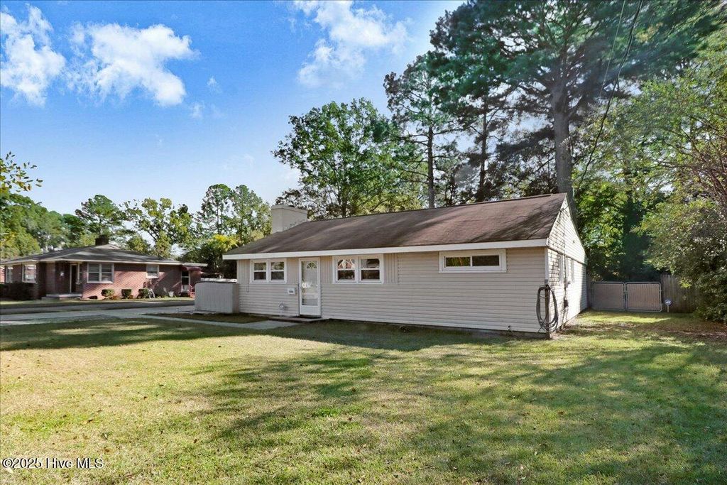 Photo of 1508 E Pine Street, Goldsboro, NC 27530 (MLS # 100536992)
