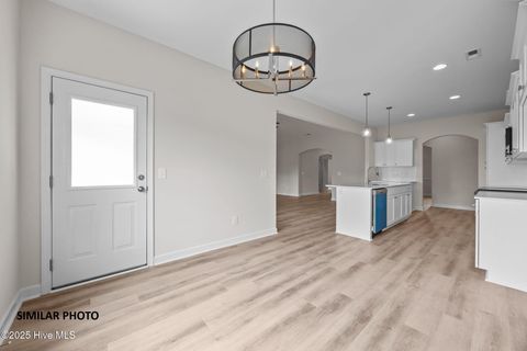 Tiny photo for 1104 Lunenburg Place, Jacksonville, NC 28540 (MLS # 100540173)