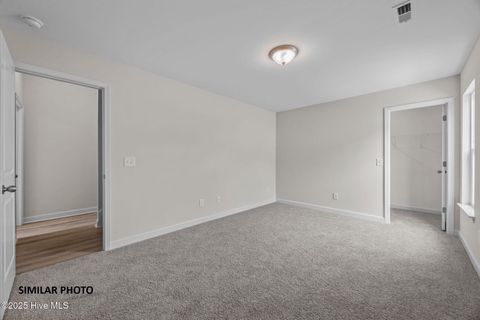 Tiny photo for 1104 Lunenburg Place, Jacksonville, NC 28540 (MLS # 100540173)