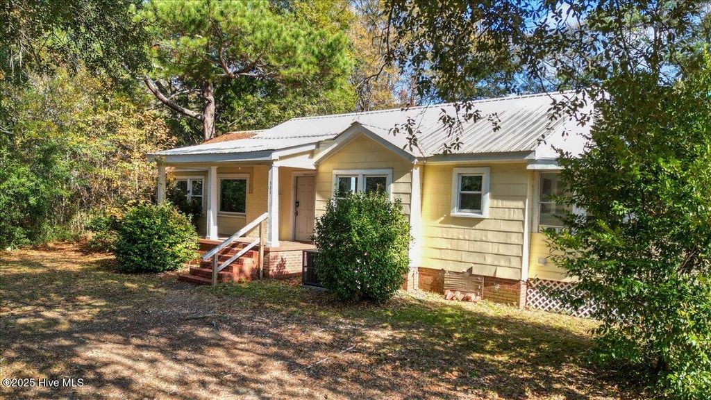 Photo of 371 Airport Road, Rockingham, NC 28379 (MLS # 100542846)