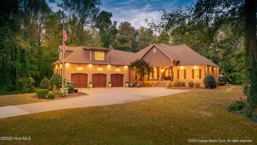 Photo of 3860 Dixie Ridge Lane, Grimesland, NC 27837 (MLS # 100537677)