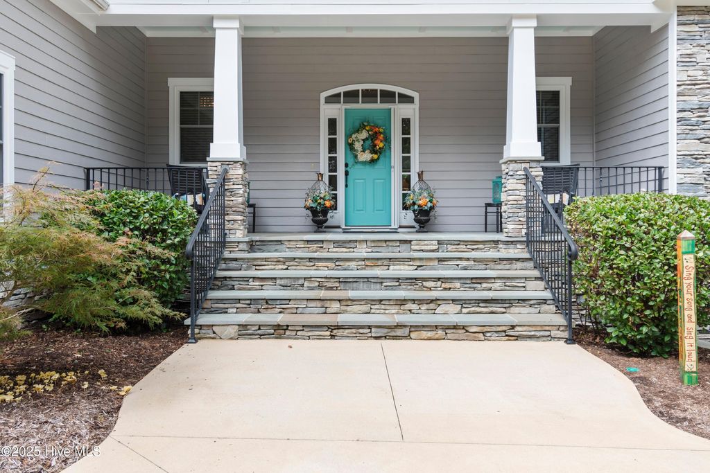 Photo of 498 Deep Water Drive SE, Bolivia, NC 28422 (MLS # 100527611)