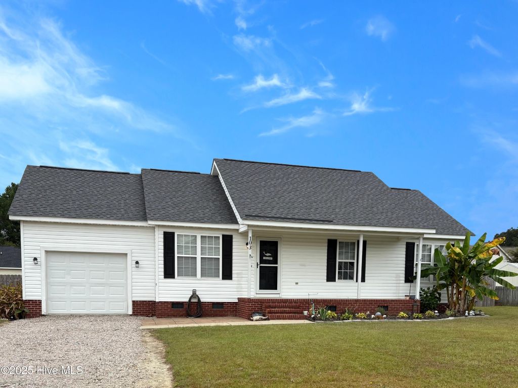 Photo of 103 Dee Dee Place, Goldsboro, NC 27530 (MLS # 100531307)