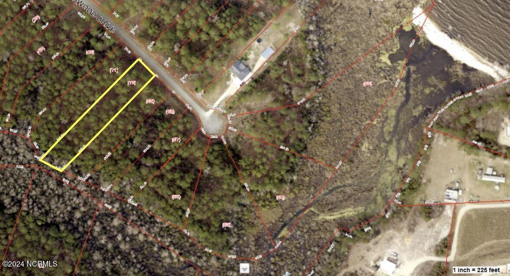 Photo of 122 Cedarwood Dr, Havelock, NC 28532 (MLS # 100472583)