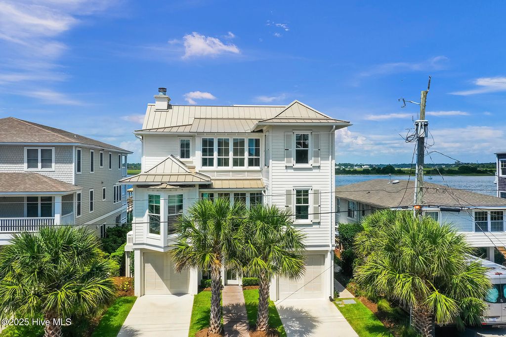 Photo of 306 Water Street, Wrightsville Beach, NC 28480 (MLS # 100528983)