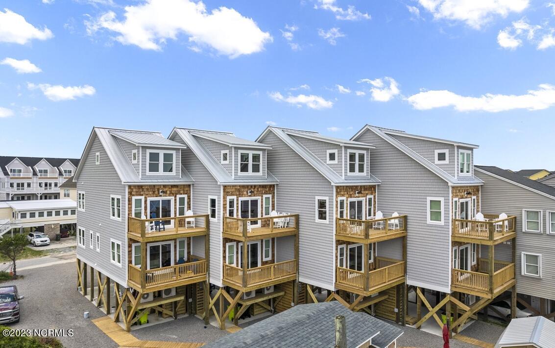 804 N Topsail Drive A