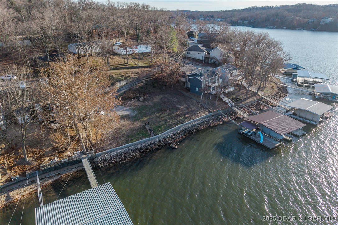 Beryls Harbor - Land