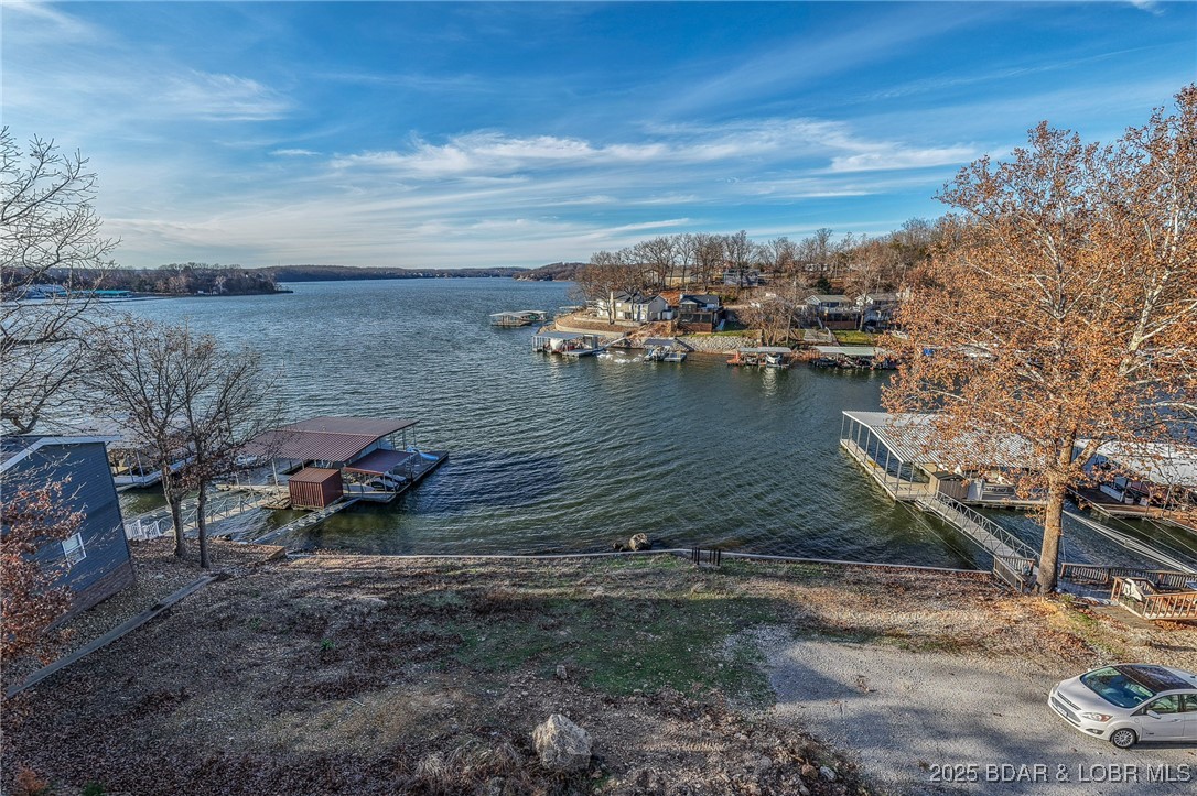 Beryls Harbor - Land