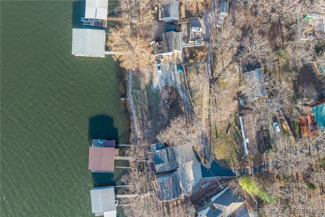 Beryls Harbor - Land