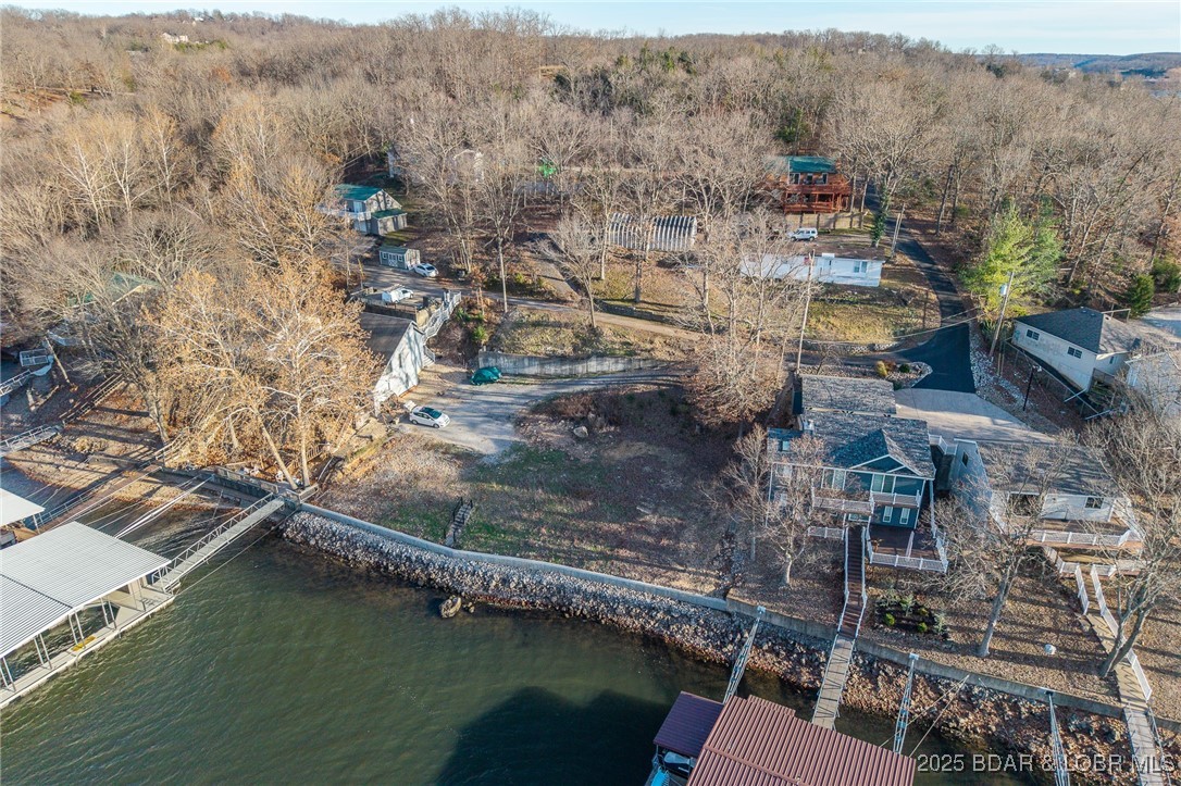 Beryls Harbor - Land