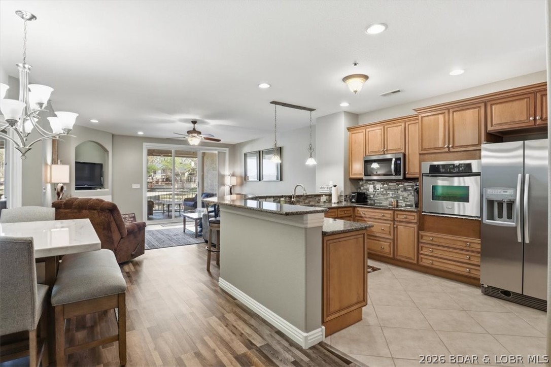 Majestic Pointe Condominium - Residential