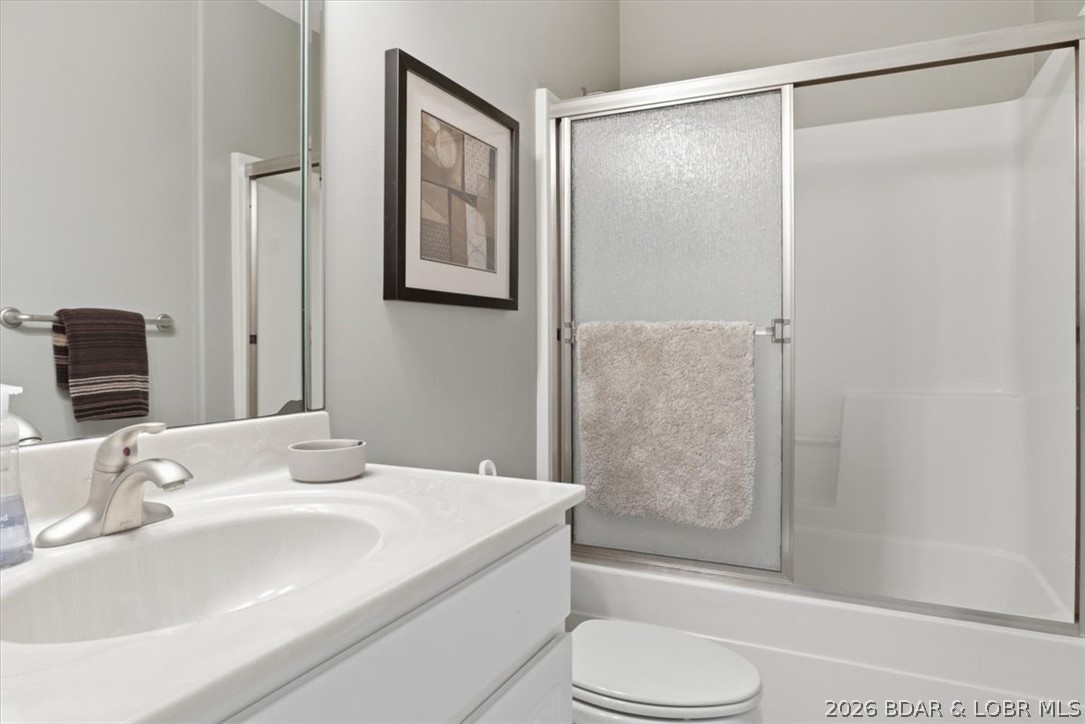 Majestic Pointe Condominium - Residential