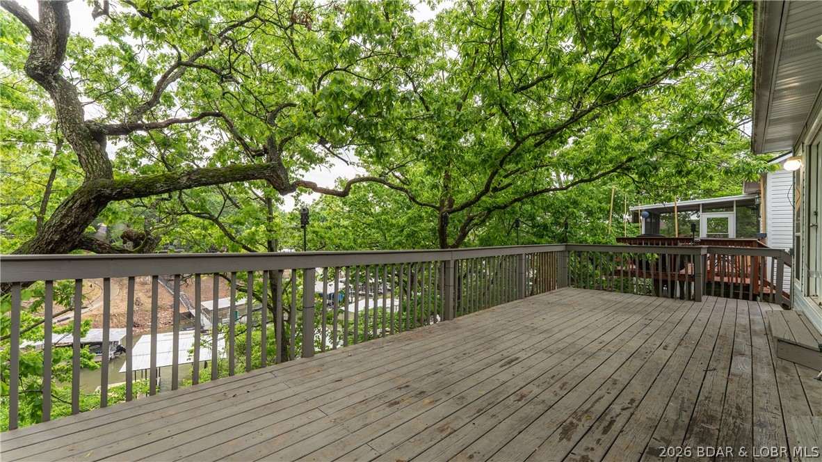 Arrowhead Beach Club - Residential