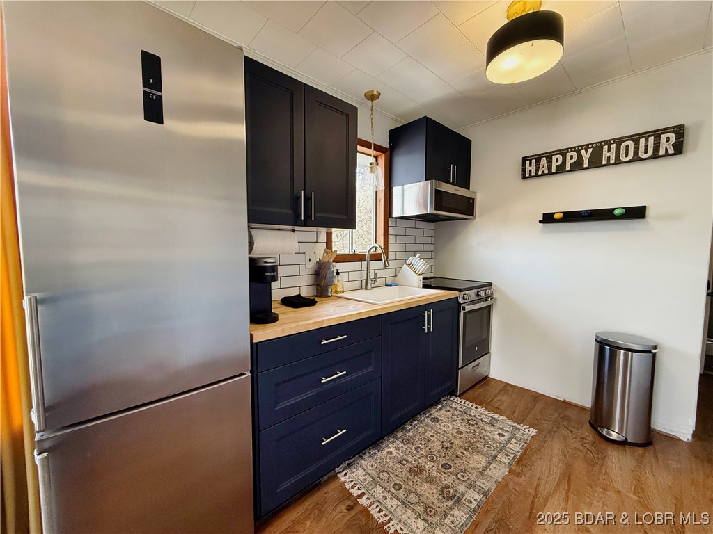 Lucky Strike - Residential