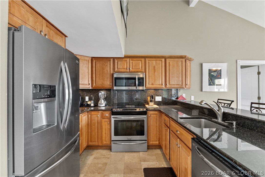 Tan-Tar-A Estates - Residential