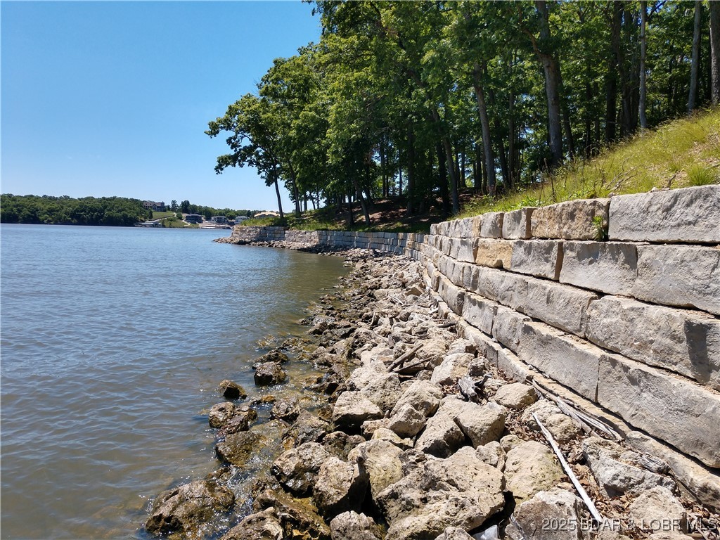 East Lake Village - Land