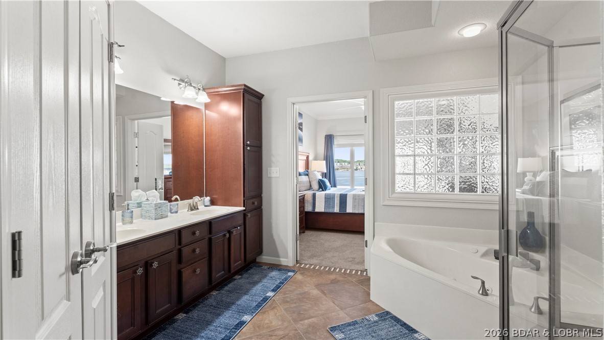 Monarch Cove Condominium - Residential